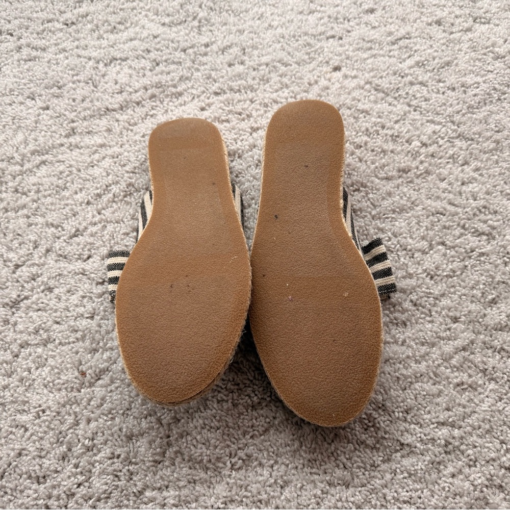 Loft Canvas Striped Slides on Mules Size 10 - Picture 7 of 7